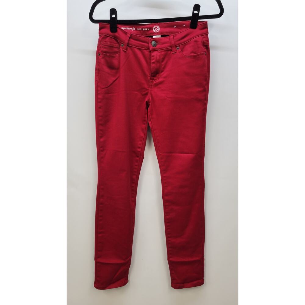 W62 Red Signature Fit Skinny Jeans Size 2